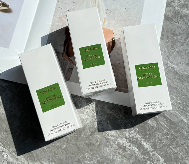 专柜品质 汤姆福特tf Vert Boheme中性淡香水绿意时光磨砂瓶50Mltf Eau De Vert Boheme是一款花香型绿色调的女用香水 2021年