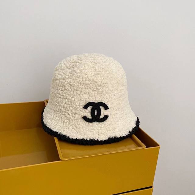 Chan Vanatage 中古渔夫帽 针织圈圈毛绒款 非常可爱的一款均码 2 色帽子草帽渔夫帽棒球帽