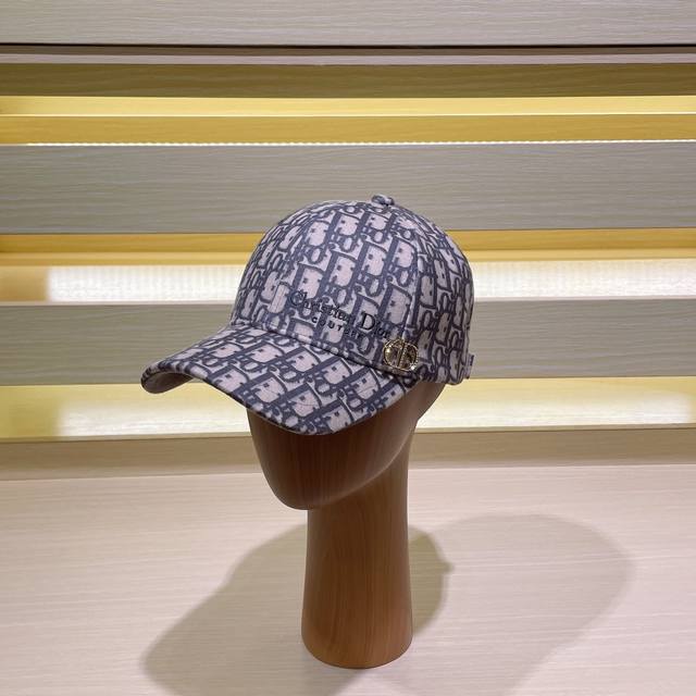 Dior迪奥 新款皮包边设计 老花字母logo棒球帽 品质超赞 加深帽型更显气质 本季爆款帽子针织帽渔夫帽棒球帽