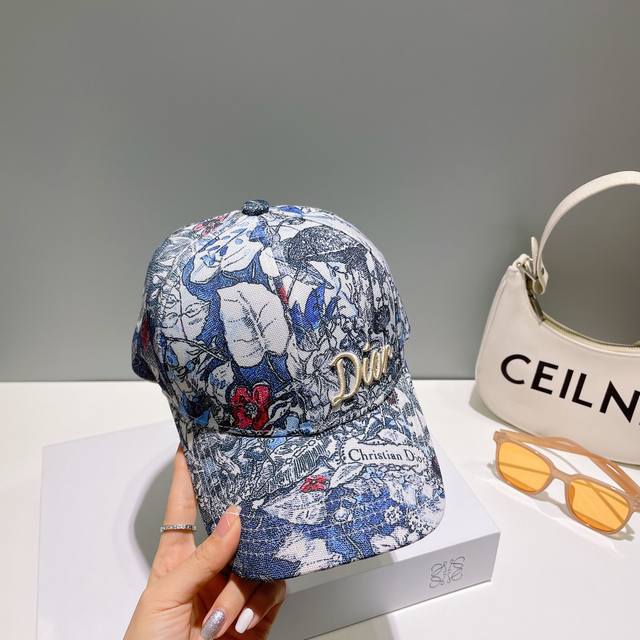 上新 Dior迪奥 官网同步新款发布 棒球帽 内标吊牌齐全 超级爆款
