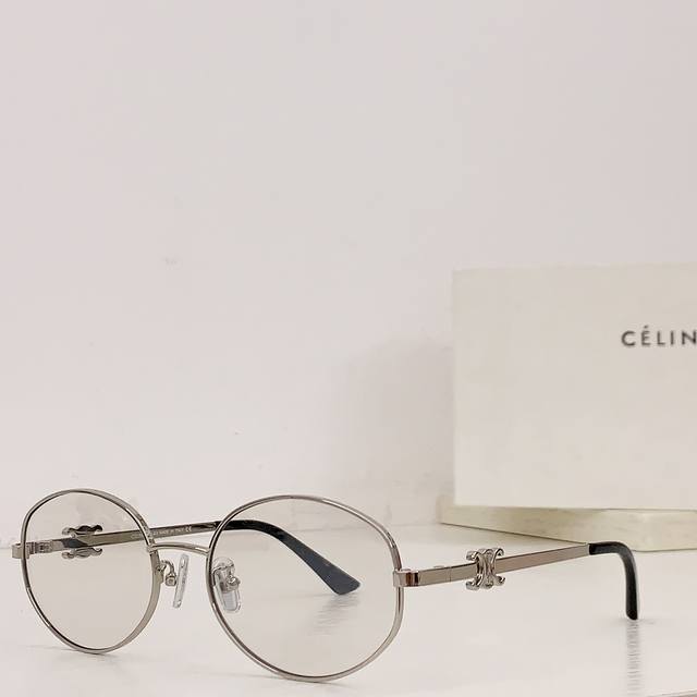 凯旋门简约款 品牌不明显 低调又奢华 Celine* Cl40069U Size:57-21-140眼镜墨镜太阳镜