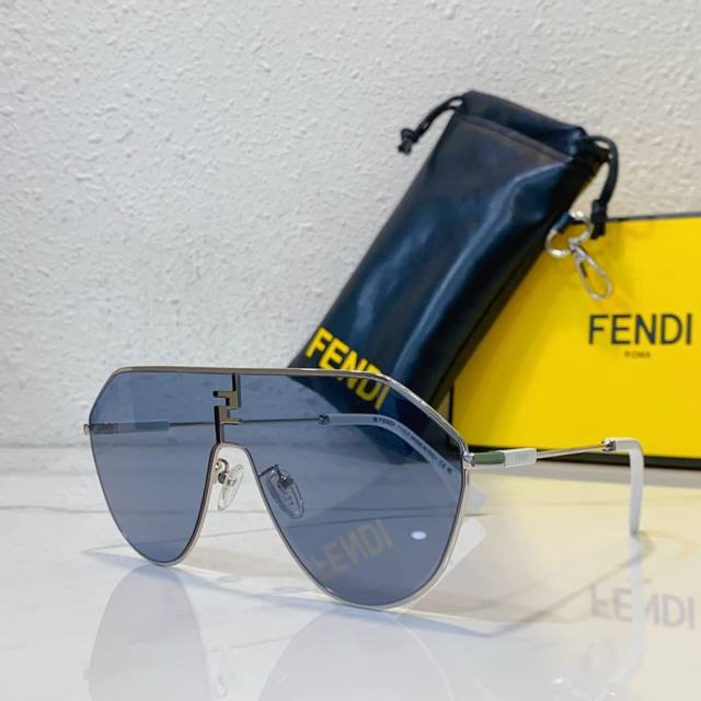 Fendimodel: Fe40080Usize:138-145眼镜墨镜太阳镜