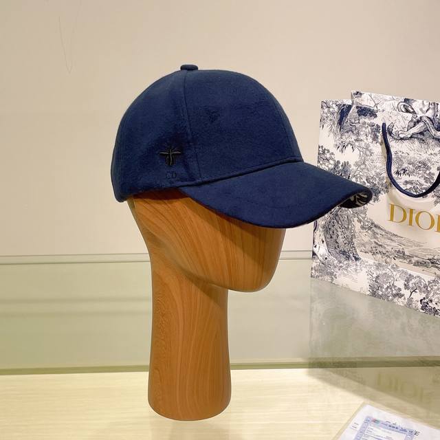 Dior迪奥 秋冬新款刺绣字母logo棒球帽 品质超赞 加深帽型更显气质 本季爆款帽子渔夫帽棒球帽针织帽