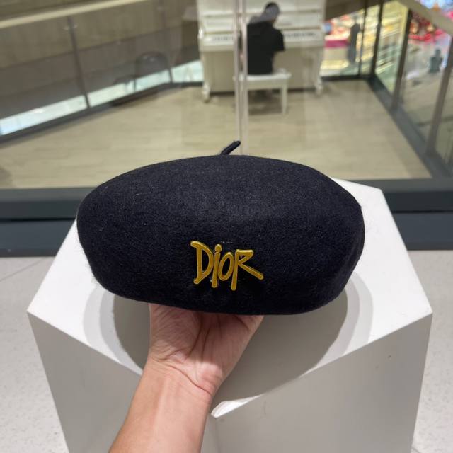 Dior迪奥新款 羊毛感超强的贝雷帽 修饰脸型的宝藏闭眼入帽子渔夫帽棒球帽针织帽