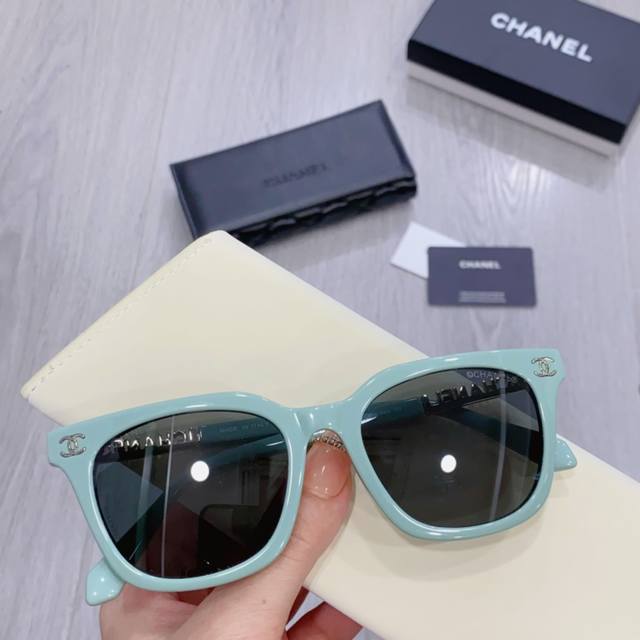 Chanel Model:Ch5689 Size: 53口19-145 眼镜墨镜太阳镜