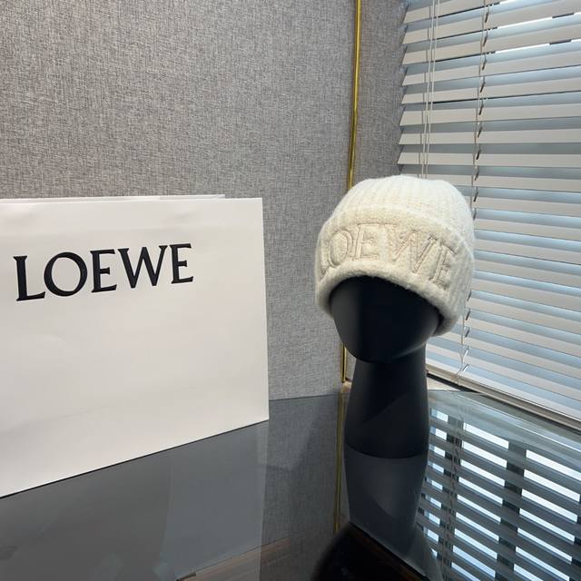 Loewe 罗意威 杨幂同款字母logo羊毛毛线帽