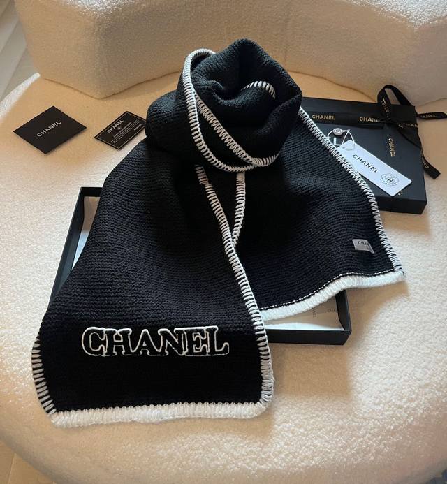 Chanel香奈儿秋冬新款针织围巾 规格175*30