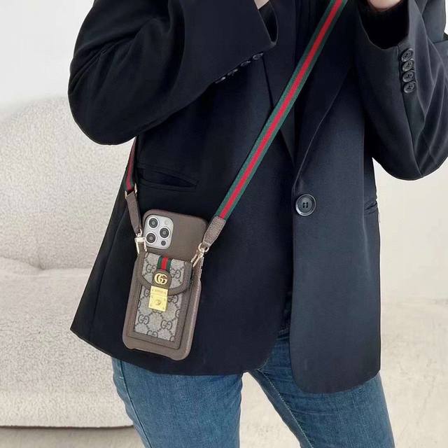 Gucci 2022年ophidia系列官网同步发售 插卡手机壳 配挂绳 卡包可当支架 卡包零钱包# 型号 为了不出现报错型号 请打开本机查看手机设置显示的型号