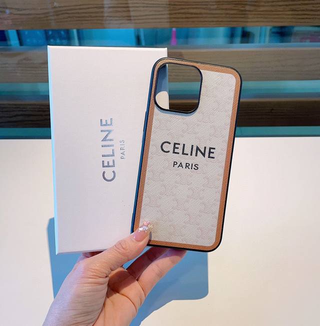Celine赛琳官网同步复古老花系列 二合一贴皮全包手机壳 型号 为了不出现报错型号 请打开本机查看手机设置显示的型号 Iphone14 6.1 Iphone1