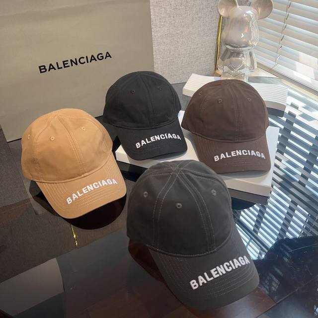 巴黎世家 Balenciaga秋冬新款美拉德棒球帽 面料柔软有质感 色系百搭 美拉德配色日常通勤真的实用 缺素颜帽的姐妹真的可以闭眼入了