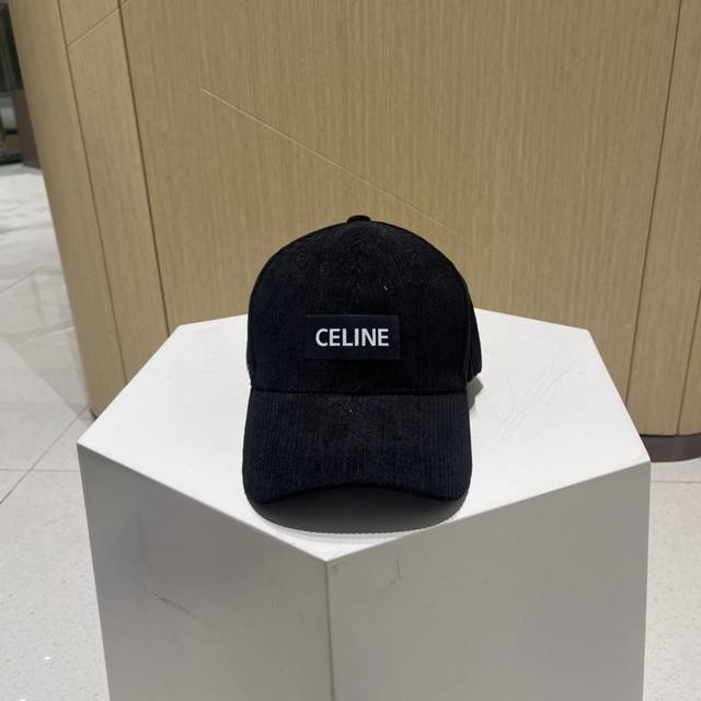 Celine秋冬新款冷帽针织帽 Ddd 超级软弹力超级大 非常保暖 凹造型绝了 帽子渔夫帽棒球帽针织帽 Ddd
