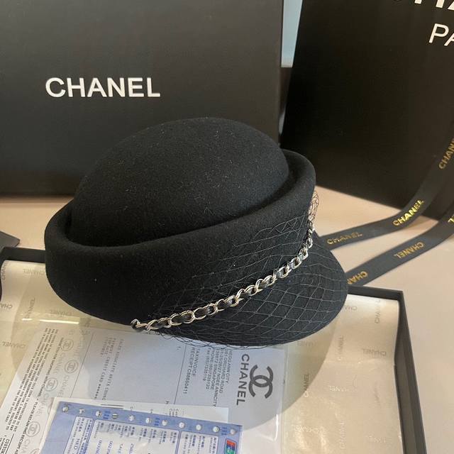 Chanel香奈儿围巾帽子套装 针织面料 高端定制 黑 米两色 Ddd - 点击图像关闭