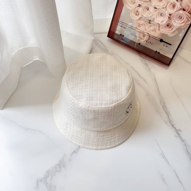 Chanelx官网对版雪花款 Ddd 采用高品质毛线编织而成柔软舒适帽子渔夫帽棒球帽针织帽 Ddd