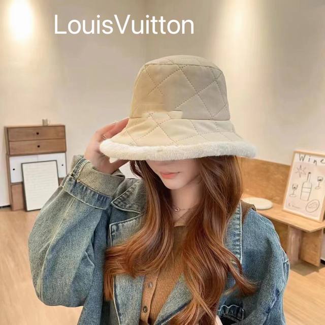 Louis Vuittonlv 路易威登 金属logo冷帽 兔毛针织毛线帽 Ddd