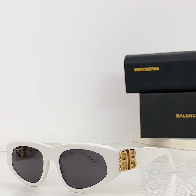 Balenciagx巴黎x世家model:Bb0095Ssize 53口19-145眼镜墨镜太阳镜 Ddd