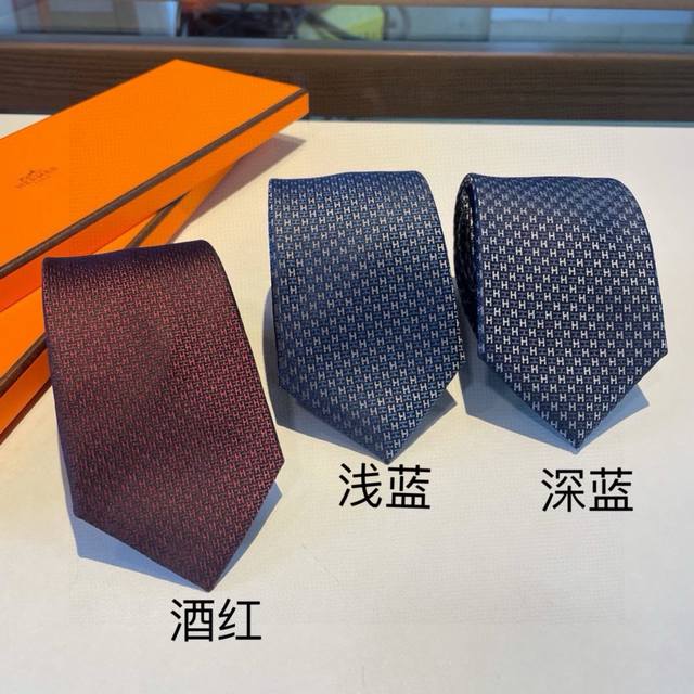 配包装 领带新款出货啦爱马仕h幻影男士新款领带系列，让男士可以充分展示自己个性。100%顶级斜纹真丝手工定制