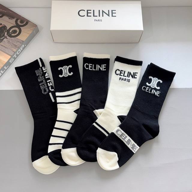 配包装 一盒5双 Celine 赛琳 新款长筒袜子、纯棉面料，专柜同 步长筒袜子，大牌出街，潮人必备超好搭配！ - 点击图像关闭