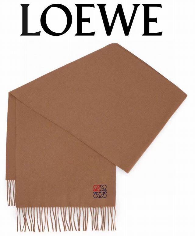 Loewe。 刺绣羊绒围巾 怒赞自留，难得的高端男款！家属福利！L非常正的男士围巾~面料大爱，非常柔软细腻舒服，轻度水波纹！大气简约，超级好看的男神配色，任何男