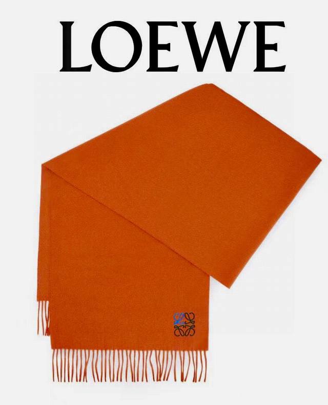 Loewe。 刺绣羊绒围巾 怒赞自留，难得的高端男款！家属福利！L非常正的男士围巾~面料大爱，非常柔软细腻舒服，轻度水波纹！大气简约，超级好看的男神配色，任何男 - 点击图像关闭